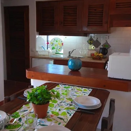 Villa Jacaranda - 550M From The Beach - Free Wifi - By Bedzy Albufeira Exterior photo