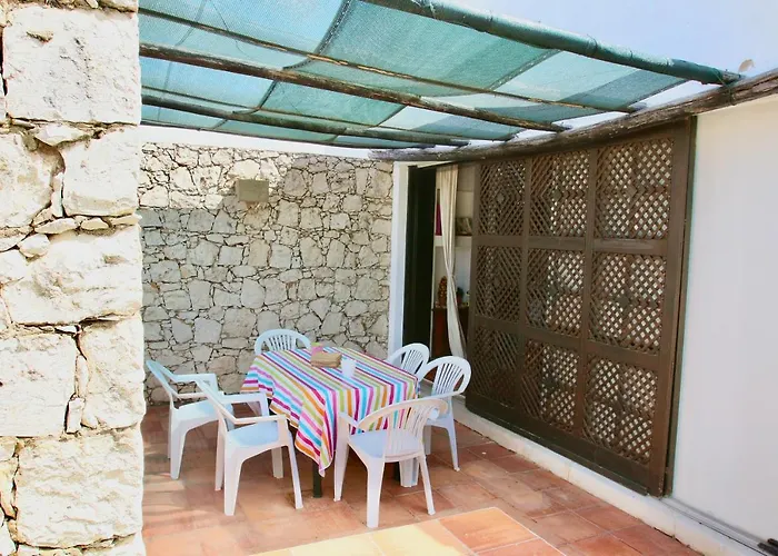 Villa Jacaranda - 550M From The Beach - Free Wifi - By Bedzy